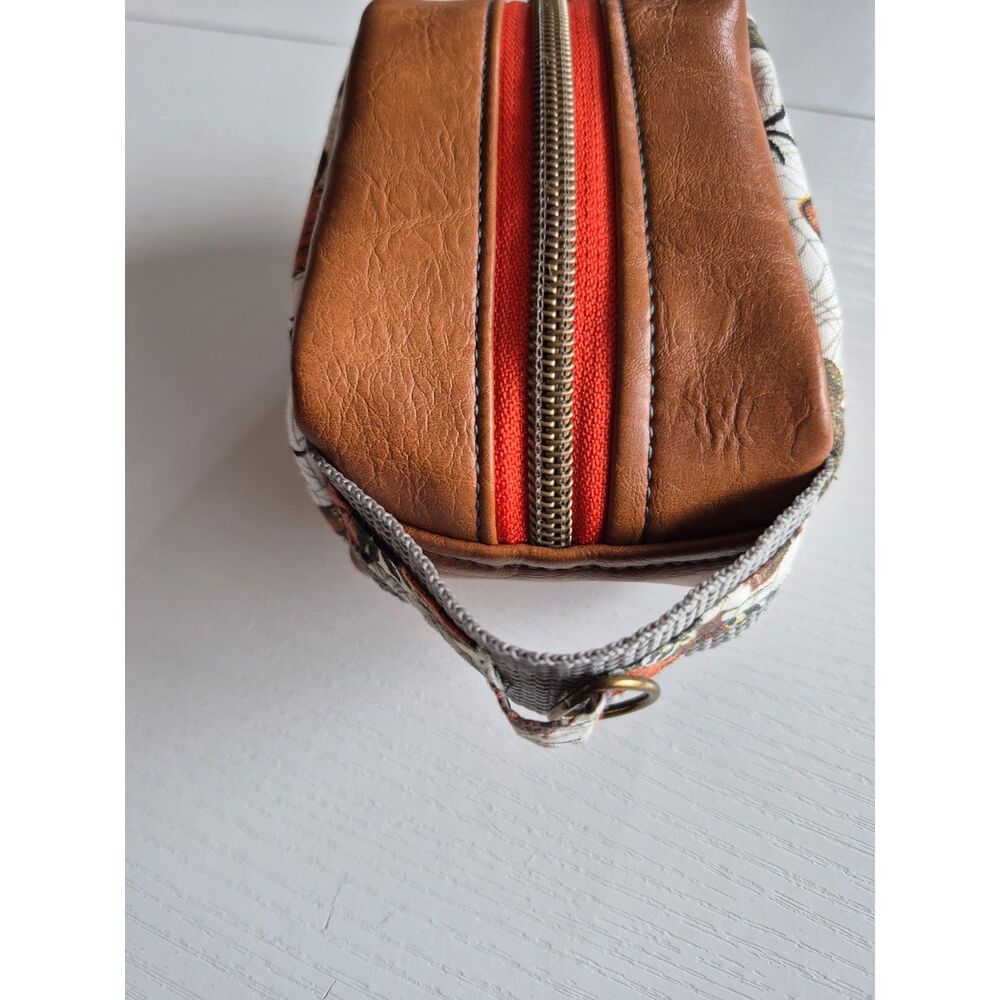 Spooky Spider and Butterfly Mini Keychain Pouch for Bags and Keys - Picture 6 of 6